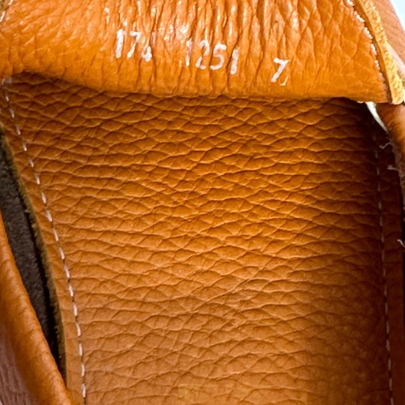 ERES Driving Moccasin Loafer size 7 Women Burnt Orange O Ring Accent - Picture 13 of 16